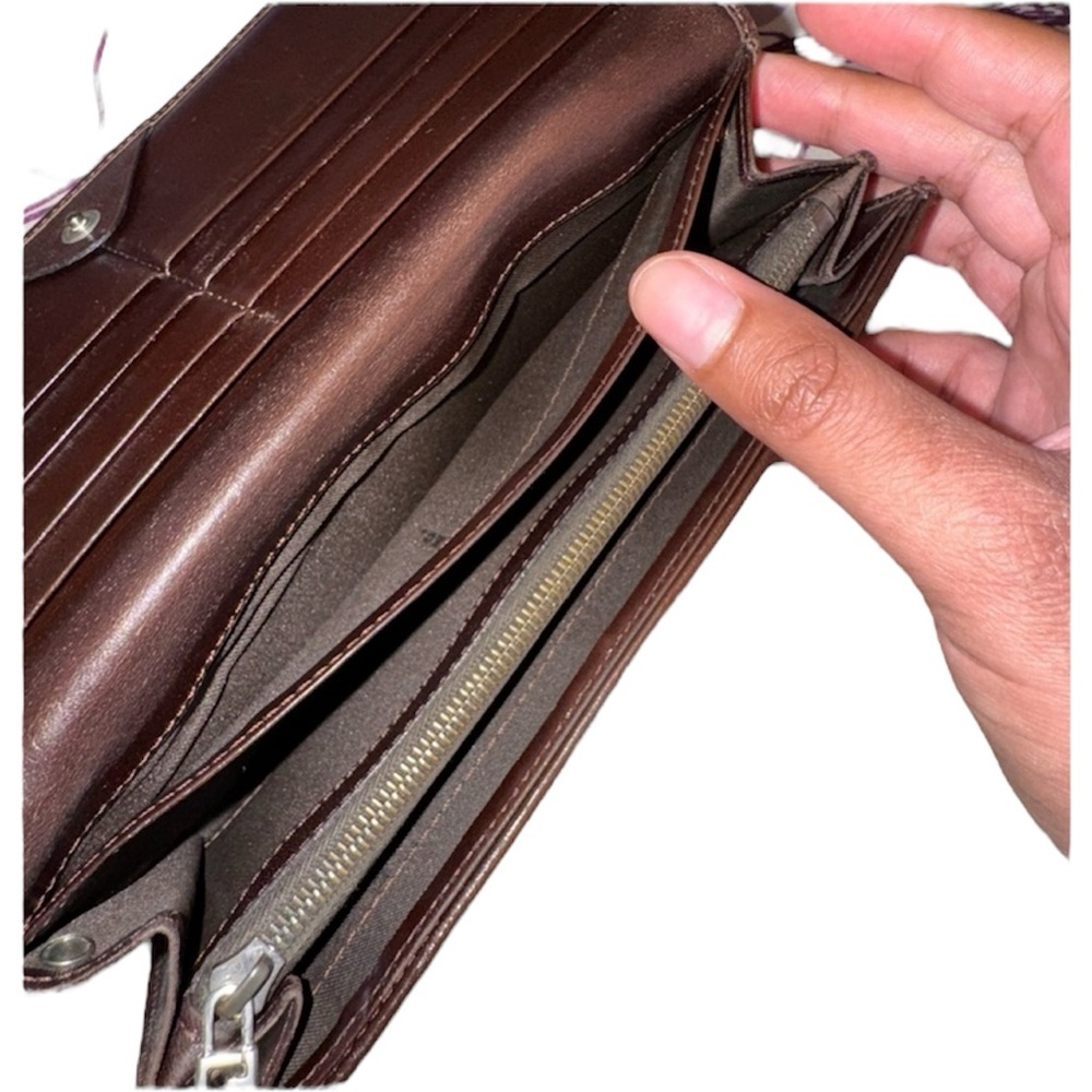 ❌SOLD❌Authentic Fendi zucca wallet - Picture 7 of 10